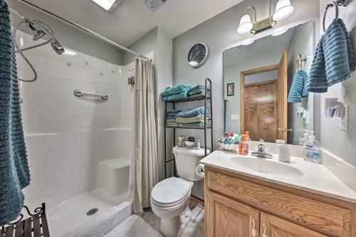 Pet-friendly St Joseph Apartment With Yard!