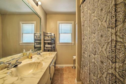 Shell Knob Home With Deck And Table Rock Lake View