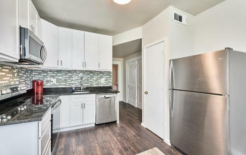 Apartamento 1 Bd Apt Near Forest Park, Science Center & Dining