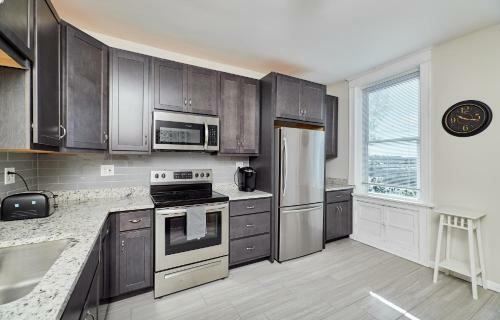 Apartamento Forest Park, Science Center, Bjc & Cwe Restaurants