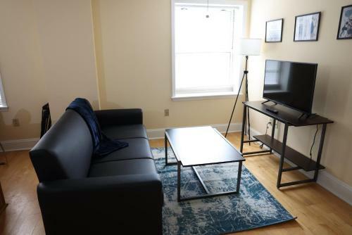 Apartamento Steps Away From Slu Gym With Bowling Alley