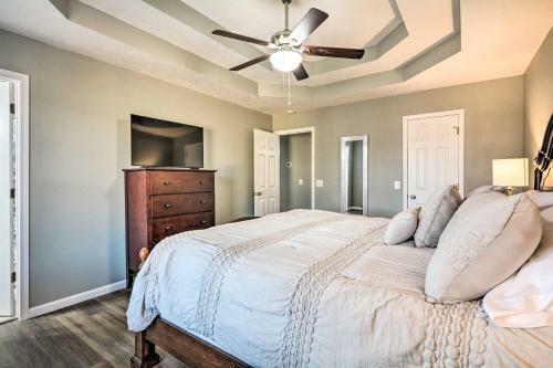 Modern Springfield Home - 3 Mi To Downtown!