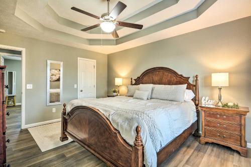 Modern Springfield Home - 3 Mi To Downtown!