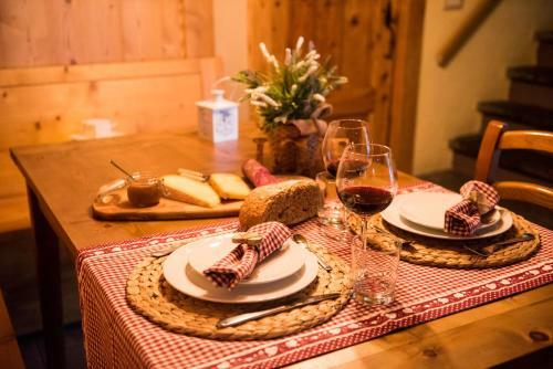 Chalet Des Arts - Charme Apartment With Spa