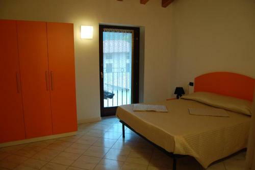 Bed & Breakfast Big Room In Agriturismo Rocca Dei Marchesi