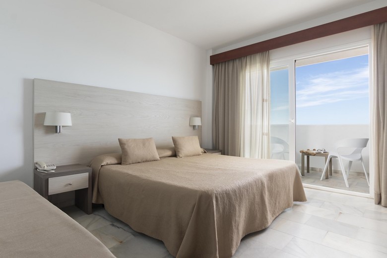 Hotel Palia La Roca