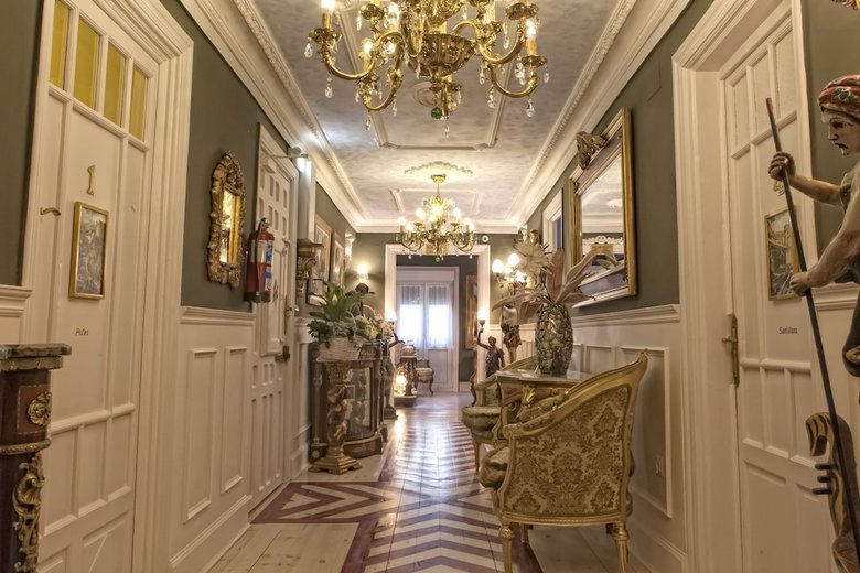 Hostal Puerta Del Sol