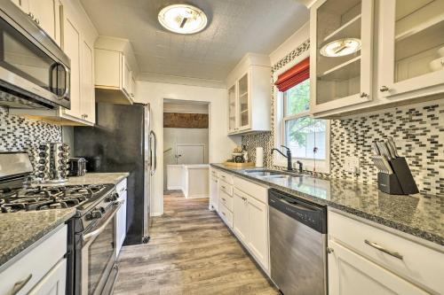 Central And Cozy Billings Home About 1 Mi To Dtwn!
