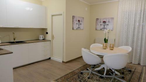 Erania Rooms & Apartments