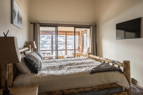 Skycrest 1728
