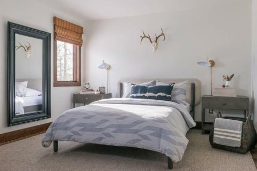 Stunning Home, Right On The Yellowstone River