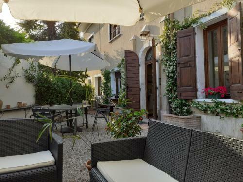 Hostal Residenza La Dimora Imperfetta