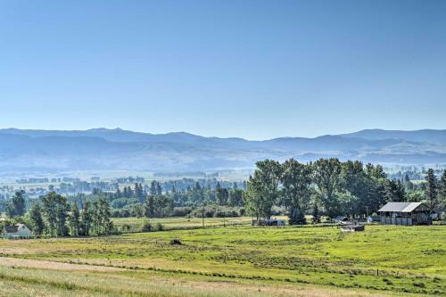 Montana Retreat Original Hamilton Log Cabin!