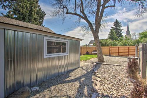 Sweet Helena Cottage, Pet Friendly And Walkable