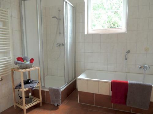 Apartamento Ferienwohnung In Der Brennerei M�nchgut