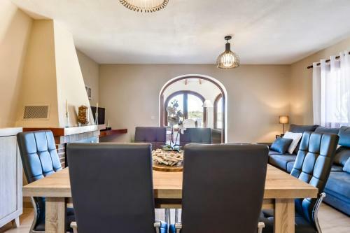 Villas Guzman - Erita