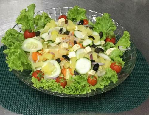 Hostal Makabata Guesthouse