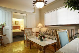 Boulevard Mansion Hotel And Residential Suites