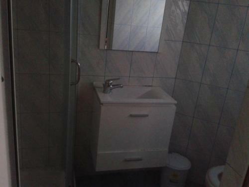 Hostal Magic Ionian Apartments & Rooms