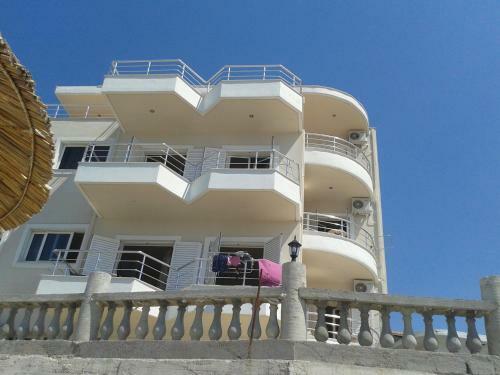 Hostal Magic Ionian Apartments & Rooms