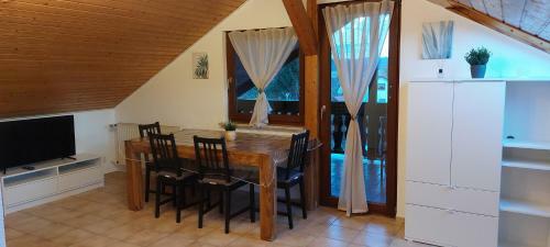 Apartamento Neue Dachgeschosswohnung Im Herzen Des Odenwaldes