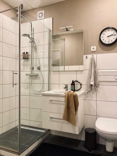 Schickes, Stilvolles Und Helles Apartment In M�nster