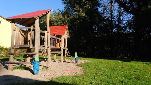 Apartamento Fewo Neckarsteinach Mit Anbindung An Heidelberg