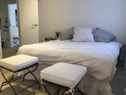 Bed & Breakfast Private Luxury Retreat