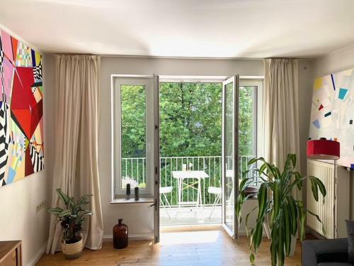 Apartamento K�nstler Wohnung Im Zentrum - Lehel