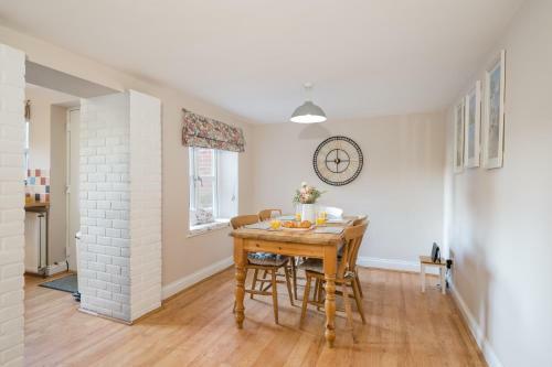 Rose Cottage, Coastal Home Near Sandringham
