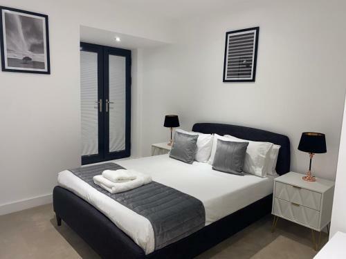 Roomotel - Streetsbrook Apartments