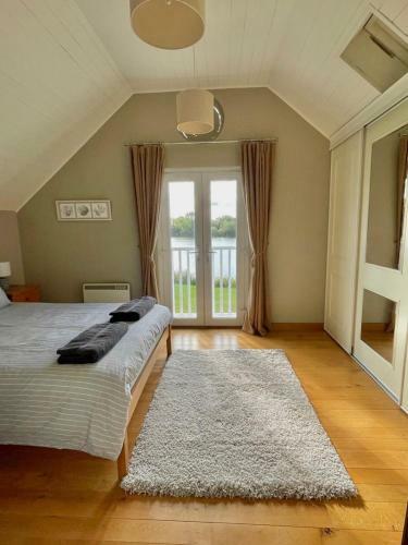 The Cotswolds Lakeside - Kinsale Lodge,spring Lake