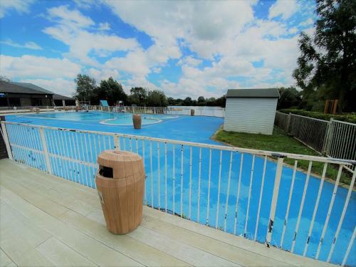 The Reeds Lodge - Pet Friendly