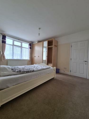 Croydon - Compton