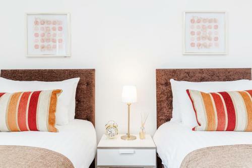 *contractor *vacation Home* -thurrock Ockendon