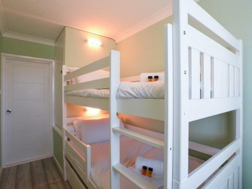 Pass The Keys Amazing Views High End Beachfront 3bed Sleeps 7
