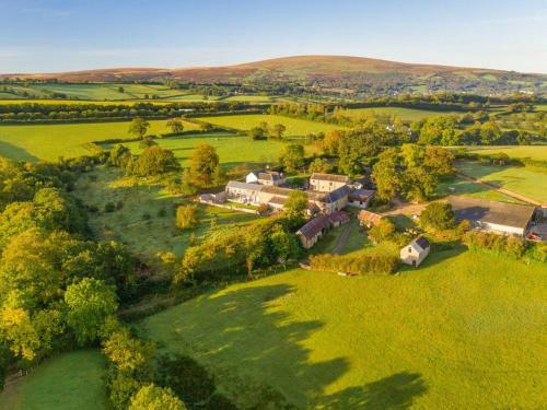 Orchard Barn