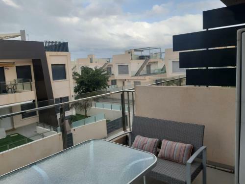 Apartamento Con Solarium Privado De 65m2