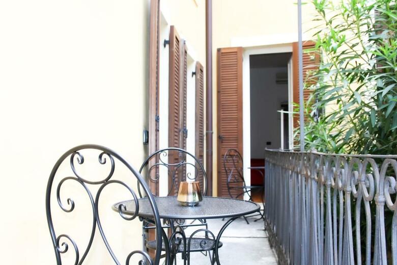 Hostal Antiche Mura - Italian Homing