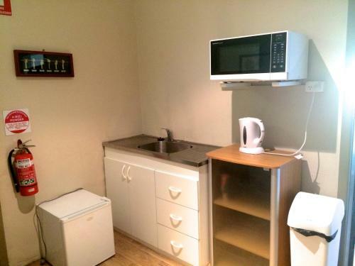 Hostal Guesthouse 83