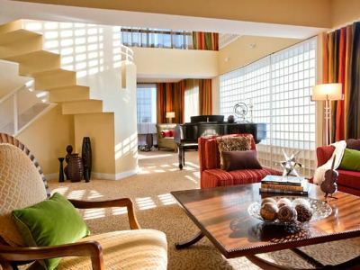 The Worthington Renaissance Fort Worth Hotel