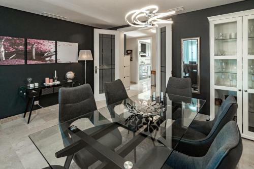Lac- Spacious Apartment With Spectacular Views