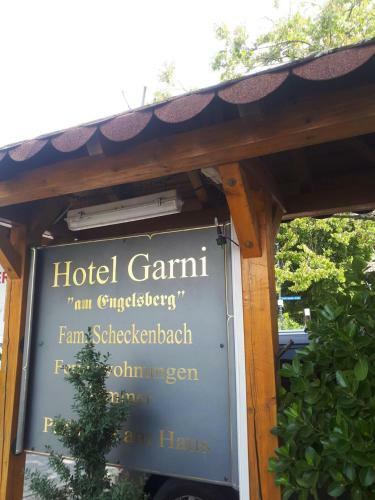Hostal Hotel Pension Am Engelsberg