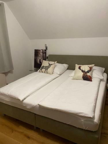 Bed & Breakfast Gasthaus R�ssle