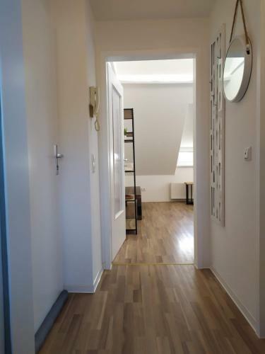Apartamento Super Wohnung #7 Hell + Gem�tlich + Nahe Aachen
