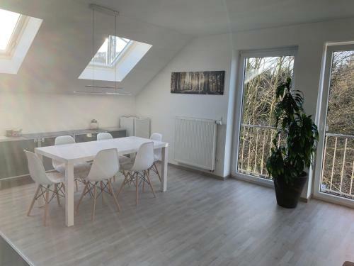 Apartamento Haus Am Hang; Ferienwohnung Fernblick