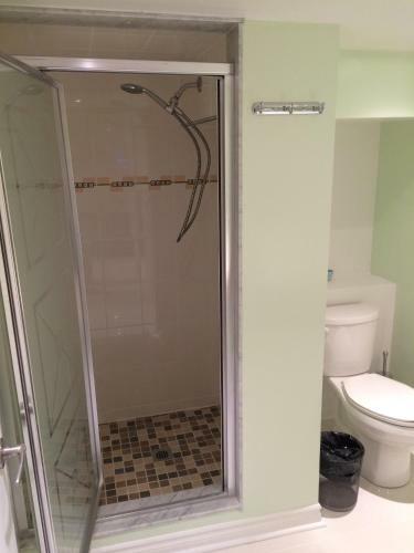 Toronto Garden Inn Bed & Breakfast