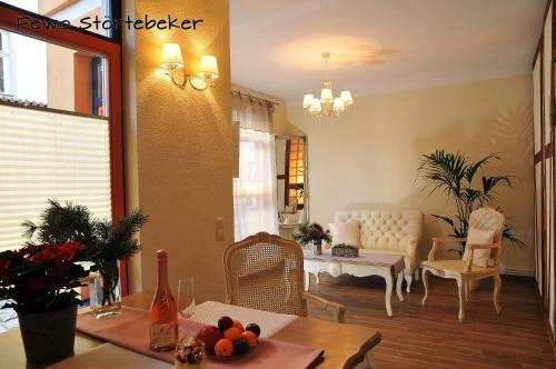 Ferienhaus - Am K�tertor - Alle Apartments Mit Terrasse Oder Balkon