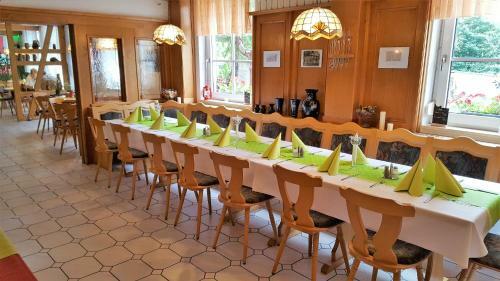 Hostal Pension & Gasthof "am Park" Ug