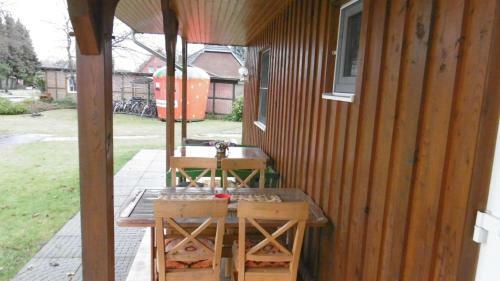 Gro�es G�stehaus
